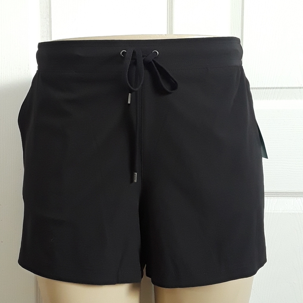 TEK GEAR SHORTS SIZE XL